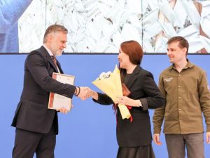 Якутян наградили почетными знаками Народного фронта за вклад в поддержку СВО