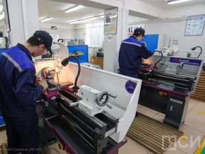 Студенты из многодетных семей могут получить 50 тысяч рублей на оплату обучения в ссузах Якутии