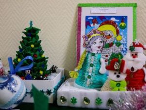 Дети сотрудников УФСИН приняли участие в конкурсе новогодних поделок