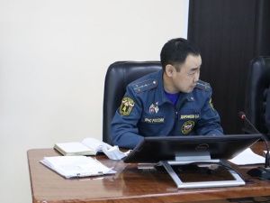 Прокурором республики Поповым М.Н. совместно с Главным федеральным инспектором по Республике Саха (Якутия) Корнеевым Е.В. проведен личный прием граждан