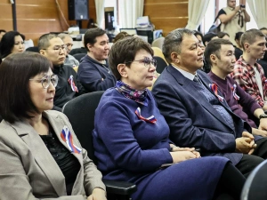 К 300-летию РАН: Академия наук Якутии – фронту