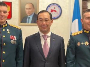 Глава Якутии встретился с Героями России Игорем Юргиным и Николаем Соболевым