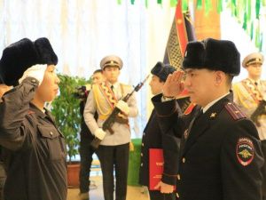 В МВД Якутии молодые сотрудники торжественно приняли присягу