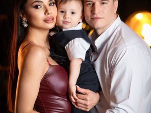 Авиакомпания «Якутия» поздравляет с Международным днём семьи