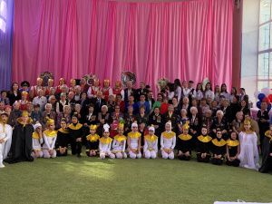 Школьники Губинского округа поздравили ветеранов ВОВ