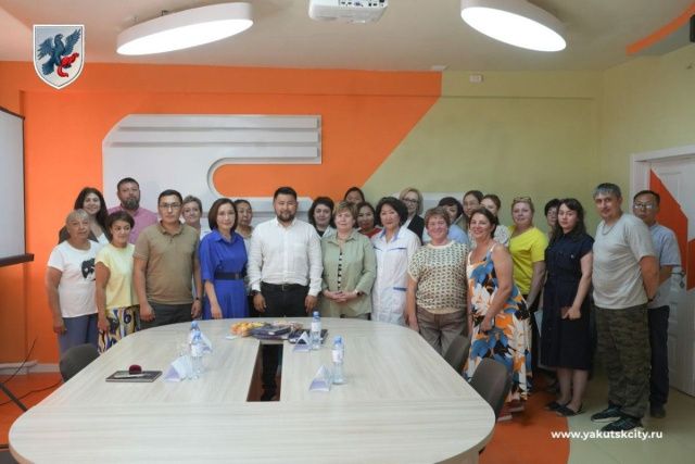 Евгений Григорьев встретился с коллективом Якутского хлебокомбината