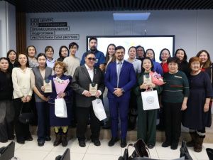 В Якутске наградили пятерку лучших реализованных проектов-победителей грантов главы Якутии