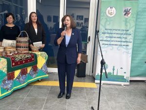 В Якутске состоялась выставка художественно-прикладного творчества среди ветеранов и пенсионеров 