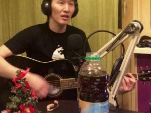 ПЕТР ПОГОДАЕВ ИСПОЛНИЛ НОВЫЕ ПЕСНИ