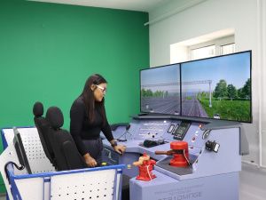 В профессиональных образовательных организациях Якутии создадут еще 12  мастерских