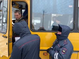 Маршрутки наглеют как и где хотят!