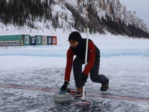 В Якутии провели турнир по кёрлингу с видом на Ленские столбы