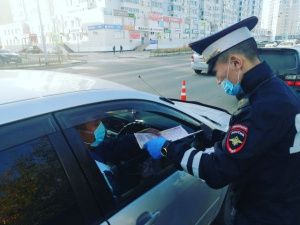 Обвинен в даче взятки за покупку фиктивного водительского удостоверения у лжесотрудника ГИБДД