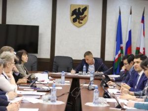 Сергей Черных: «Недобор по плановым доходам бюджета озадачивает»