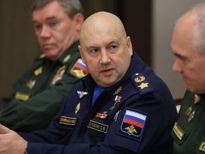 Шойгу понизил Суровикина в должности