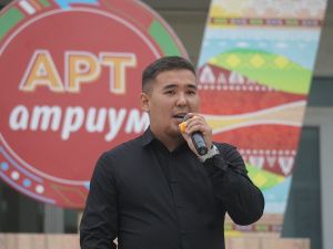 Голос дружбы звучит над Туймаадой
