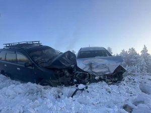 В Мегино-Кангаласском улусе в жестком ДТП пострадали пятеро человек