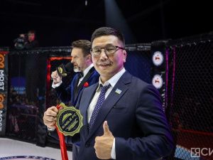 Фоторепортаж: турнир по смешанным единоборствам Eagles FC 53 в Якутске