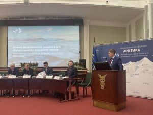 Развитие сети воздушных перевозок, аэродромной инфраструктуры и внедрение умных логистических решений сделают жизнь в российской Арктике доступнее и комфортнее