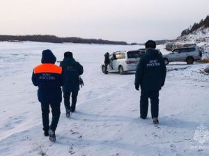 Инспекторам Центра ГИМС МЧС Якутии в эти дни не до праздников