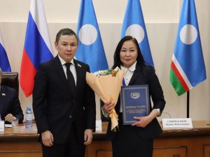 Работникам спортивной отрасли Якутии вручили государственные награды