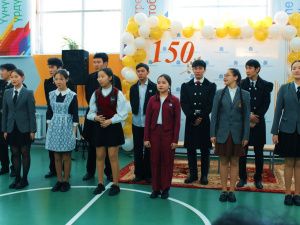 Первая школа Хангаласского района Якутии отметила 150-летний юбилей