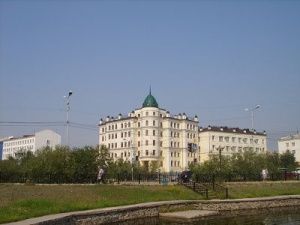 Житель Вилюйского района ответит в суде за насилие в отношении представителя власти