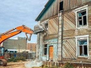 Замглавы Якутска рассказал о сносе ветхого жилья в городе
