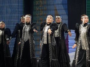 Ценителей красоты, стиля и грации собрал ДДН им. А.Е. Кулаковского на знаковом проекте этой зимы – бренд-подиуме «САХА СТИЛЬ»