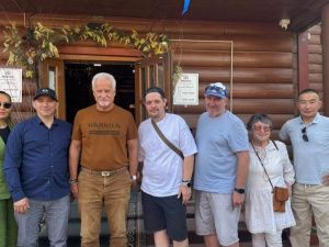 В Якутию приехал Сергей Ястржембский. Известный политик и режиссер вновь снимает фильм о шаманах 