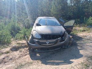 В Мегино-Кангаласском улусе водитель не остановился по требованию полицейского и попал в ДТП