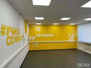 Анатолий Семенов посетил новый колледж цифровых профессий университета «Синергия» в Якутске