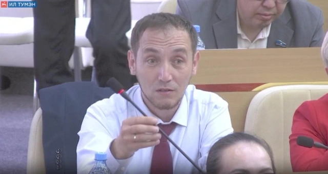 Житель Якутска прокомментировал пост признанного иноагентом экс-депутата Якутии Иванова* и получил штраф