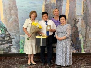 Самый знаменитый повар Якутии Иннокентий Тарбахов собрал своих друзей по случаю юбилея