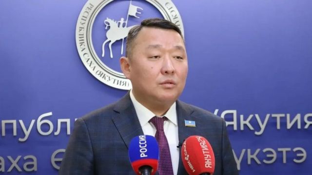 Министр попросил второй раз подряд наказать его предупреждением за ненадлежащее исполнение должностных обязанностей