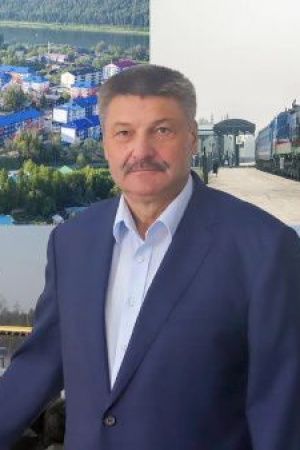 Василий Шимохин поздравляет С Днем Строителя!
