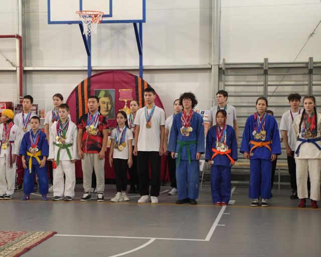 Евгений Балыков: «Мы будем рады принять в новом зале городские и республиканские соревнования»