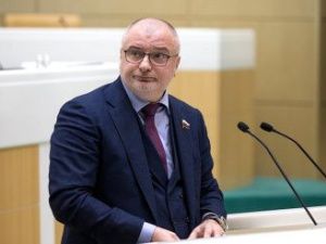 За неуважение власти в интернете будут арестовывать