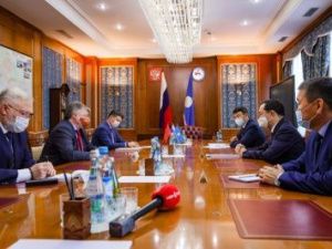 Обсуждены направления сотрудничества Якутии с Санкт-Петербургом