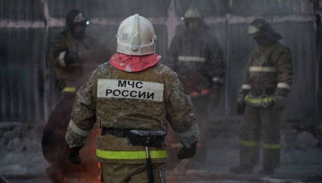 Один человек погиб при пожаре в жилом доме в Жиганске