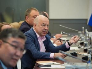 Эксперты Ленского клуба обсудили патриотическое воспитание на примере героев Якутии