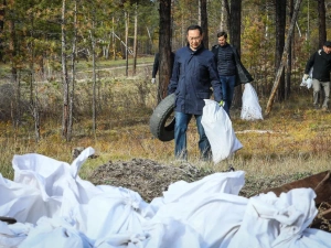 Айсен Николаев: «До наступления зимы необходимо убрать мусор в Якутске»