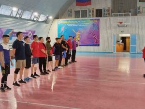 Соревнования по настольному теннису провели в компании «Железные дороги Якутии»