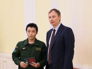 К 80-летию Авиалесоохраны Якутии вручили государственные награды