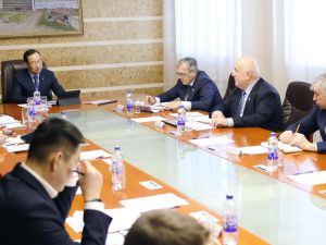 В Якутии для растущих объемов строительства планируют увеличить производство цемента