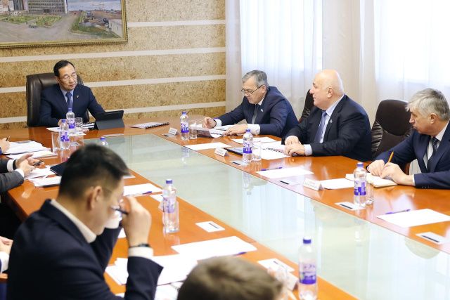 В Якутии для растущих объемов строительства планируют увеличить производство цемента