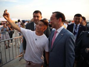 Айсен Николаев принял участие в мероприятиях VIII Спортивных игр народов Якутии