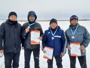 Ветераны уголовно-исполнительной системы заняли призовые места в турнире по блиц-шахматам и соревнованиях по лыжным гонкам