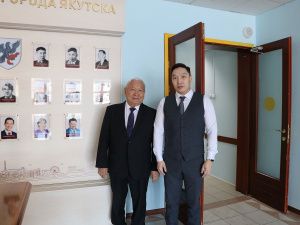 Евгений Григорьев встретился со студентами Якутского медицинского колледжа