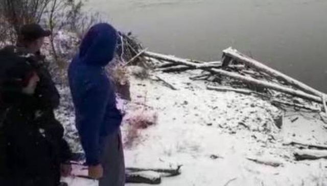 На шесть лет строгого режима приговорен мужчина, который избил знакомого и сбросил его тело в Индигирку